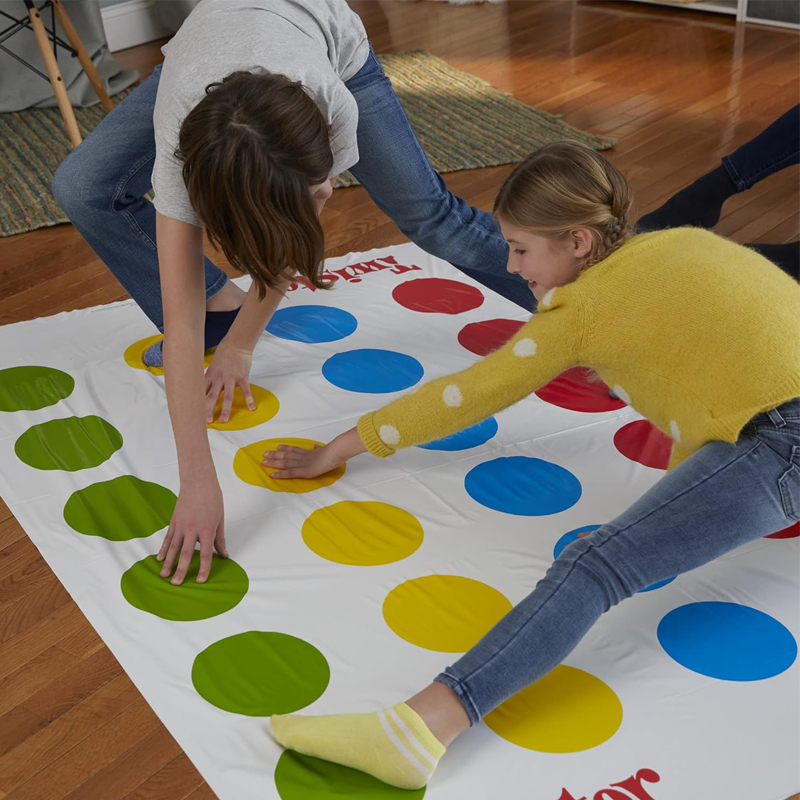 Hasbro Classic Twist Party Bor - Party Games Indoor For 6 12 Year Olds recensie en prijs