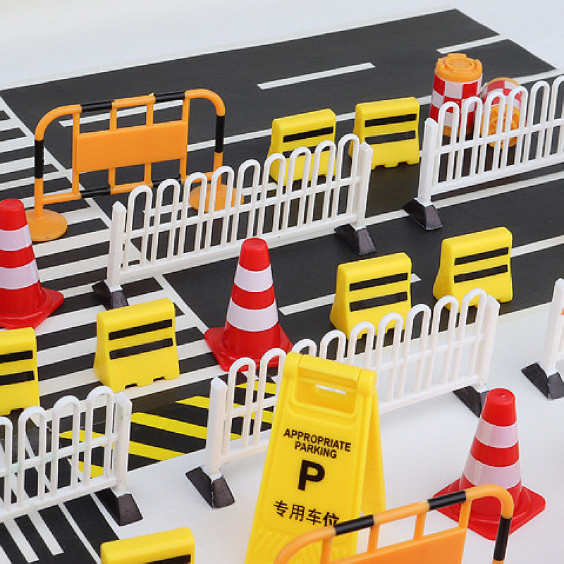 Miniatuur verkeersborden en we - Party Games Mini recensie en prijs